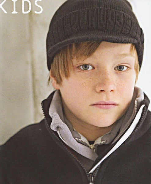 Beanie Strickmütze mit Schirm  Baumwolle  Größe 57
