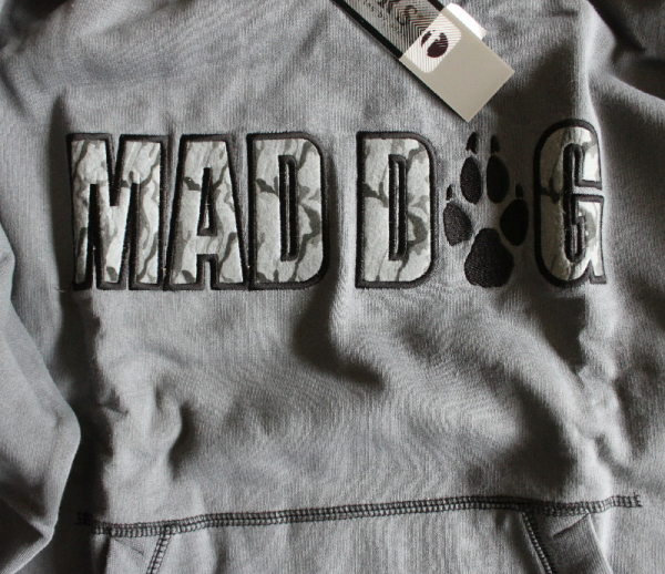 Witziges Sweatshirtmit Kapuze MAD DOG -Marke TIGERS/Kidzone.dk -unifarben mit Streifen, Kngurutasche und schwarz geftterter Kapuze, Schriftzug und Pfote sorgfltig aufgestickt, -schne dicke Qualitt;- Material: 80 % Baumwolle / 20 % Polyester, Innenseite weicher Fleece - Gre 164